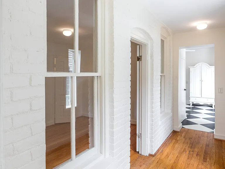 1421 Van Dyke St — Photo 18