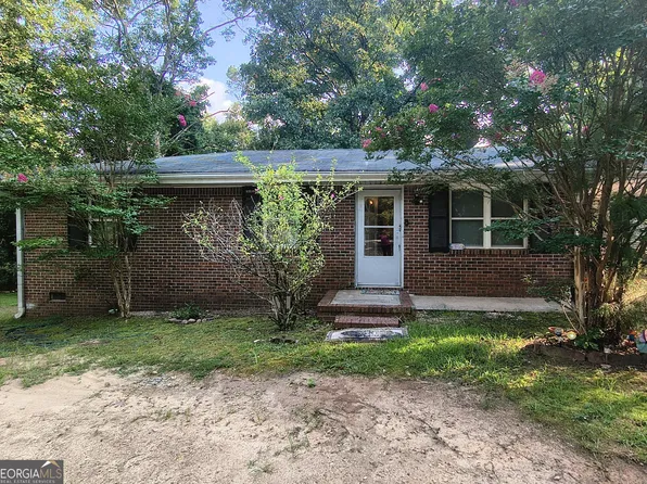 481 Hilo Rd, Fayetteville, GA 30215