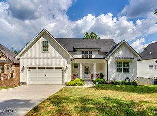 308 Oostagala Ln, Loudon, TN 37774