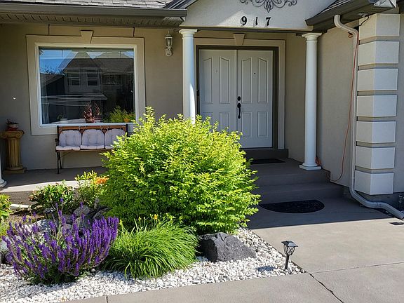 3rd image of 917 Wheatstone Dr #Basement
