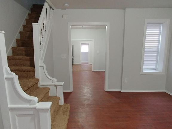 2nd image of 5525 Chancellor St