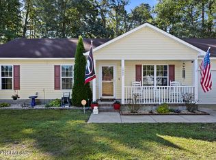 1997 Catherine Lake Rd, Richlands, NC 28574