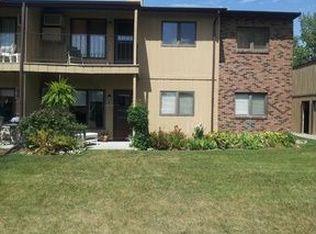 2402 18th St S APT 5, Fargo, ND 58103