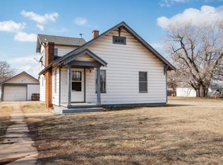 834 N Springfield Ave, Anthony, KS 67003