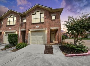 5941 South Loop Unit 205, Houston, TX 77033