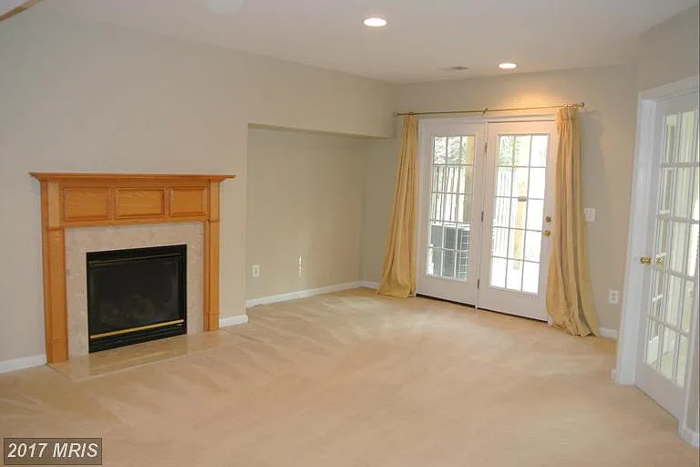 22064 Chelsy Paige Sq — Photo 21