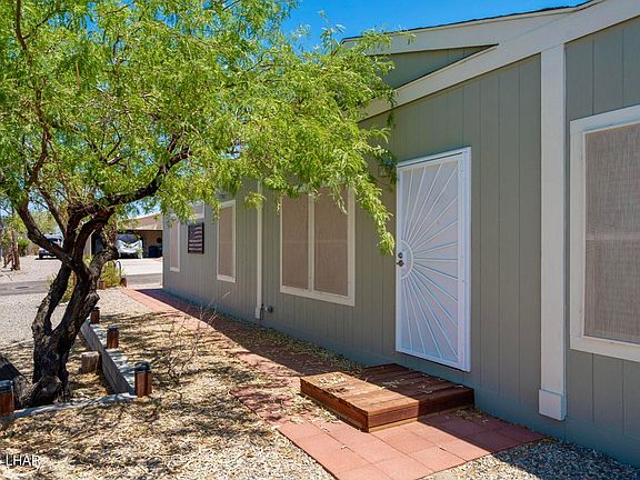 3rd image of 2540 Donna Dr