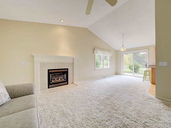 5th image of 11222 Blackman Rd