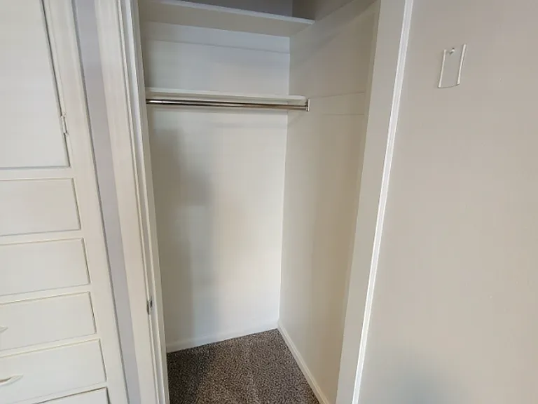 221 N Quince St — Photo 21