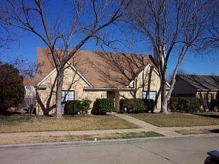1st image of 713 Melissa Ln