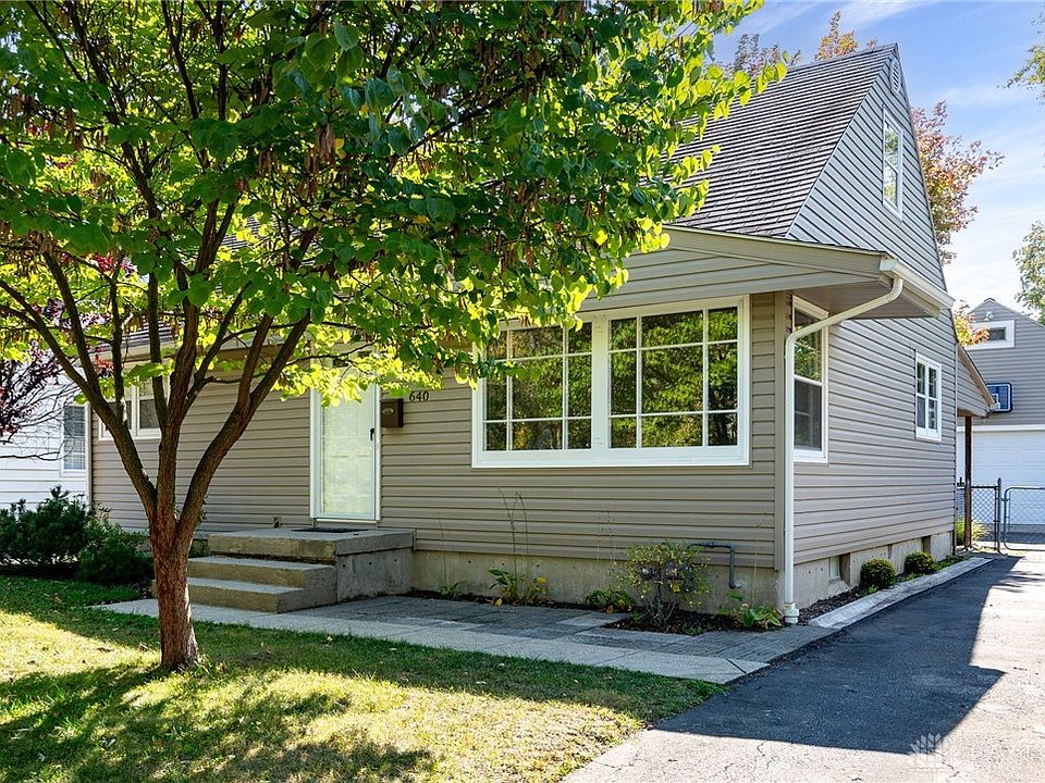 1st image of 640 Hadley Ave