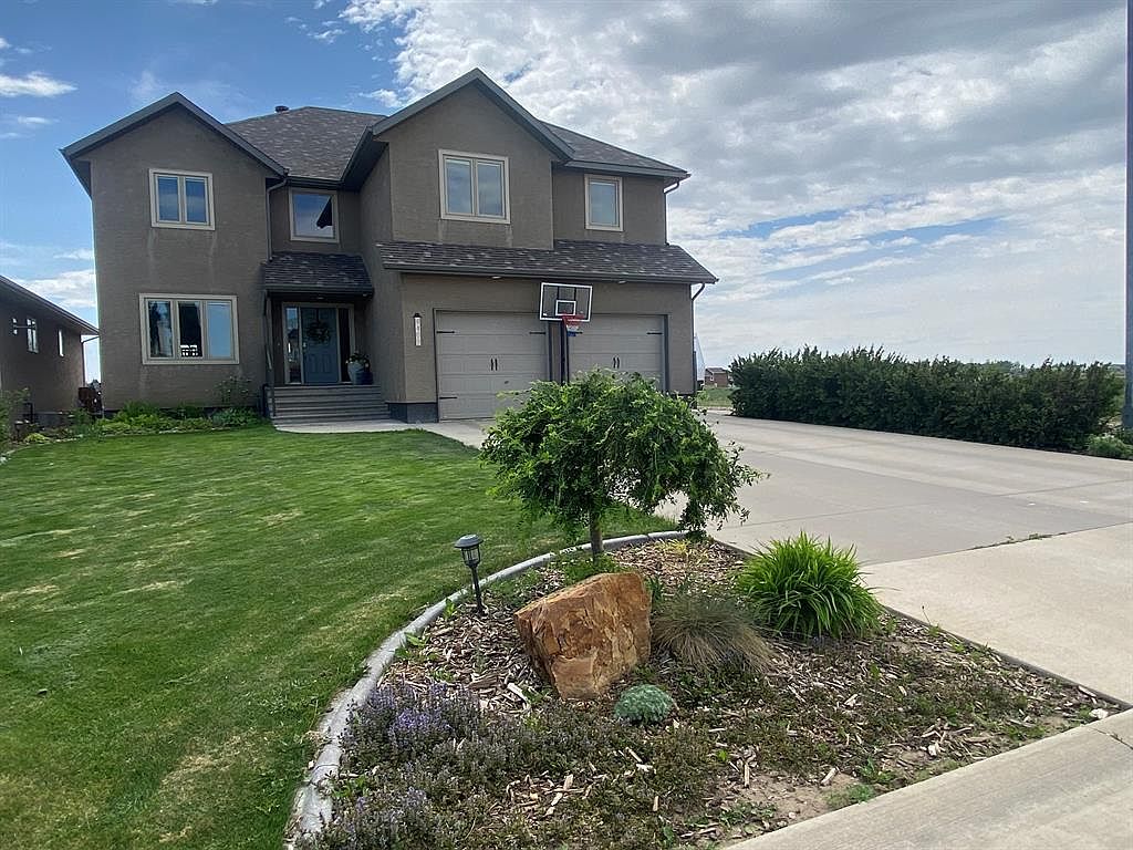 4402 N 56th Ave, Taber, AB T1G 0A8 MLS A2065877 Zillow