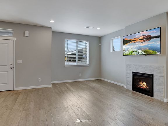 Cozy up in front of the gas fireplace. 