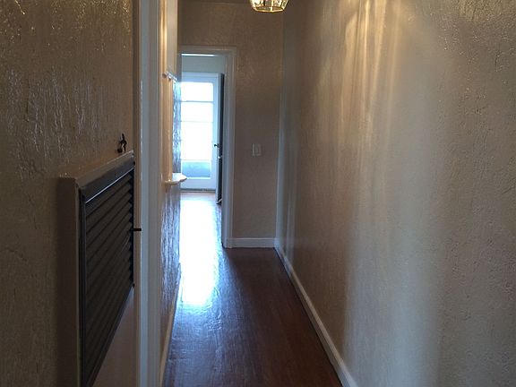 2nd image of 1504 Stafford St