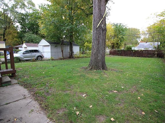 2nd image of 24635 Stanford St
