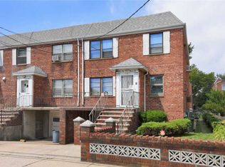 3126 71st St, East Elmhurst, NY 11370