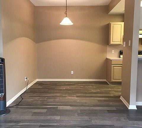 2nd image of 504 Gregory Ct
