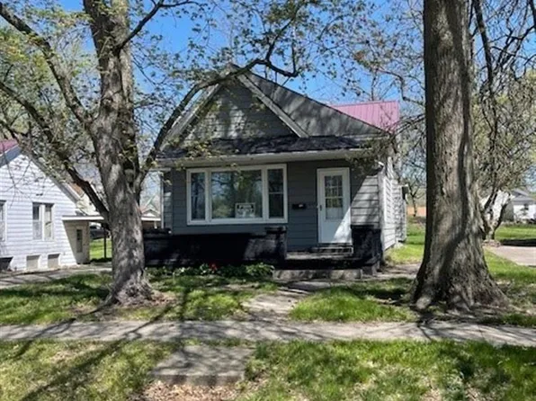 637 N Johnson St, Macomb, IL 61455