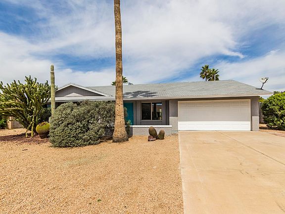 3rd image of 4424 E Aire Libre Ave