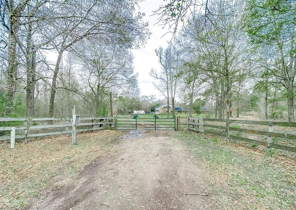 1st image of 165 County Road 2212