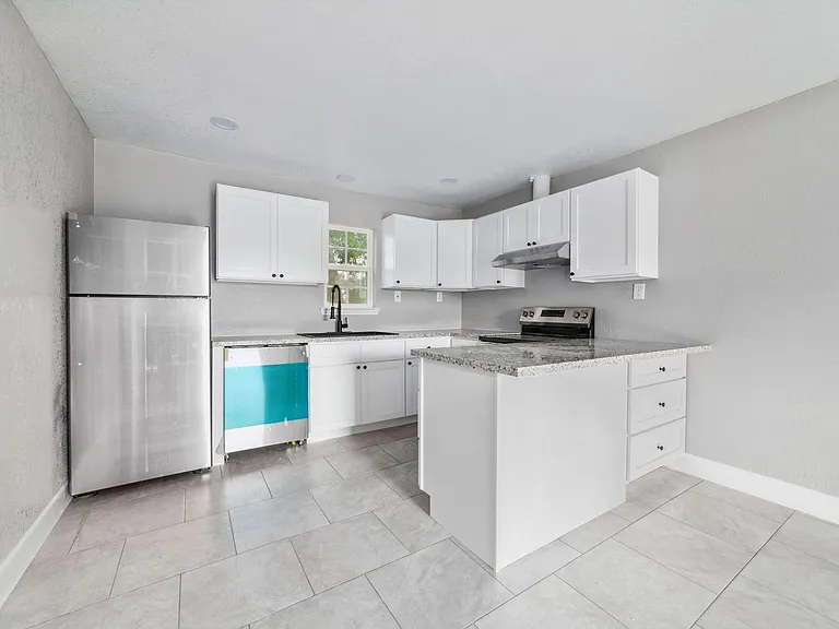 Audrey Lane Townhomes — Photo 10