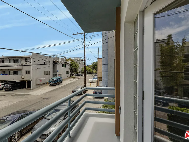 115 Galleon St #B — Photo 24