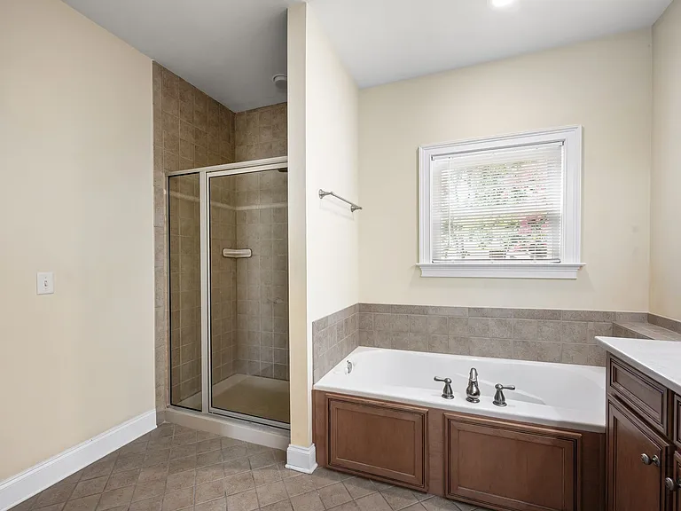 172 Woodmont Blvd #B — Photo 36