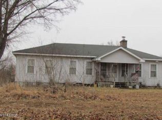 1552 Olmsted Rd, Villa Ridge, IL 62996