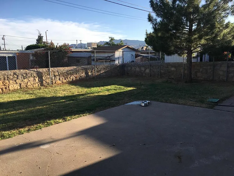 5116 Beals Dr — Photo 11