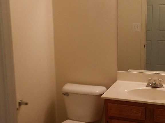 1/2 Bath
