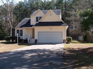 5316 Oak Leaf Ln, Prince George, VA 23875