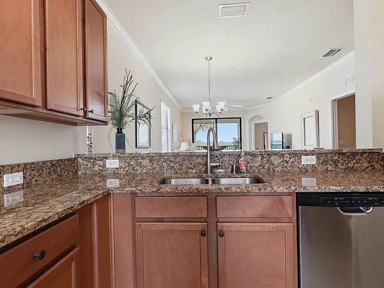 7019 River Hammock Dr #301 — Photo 14