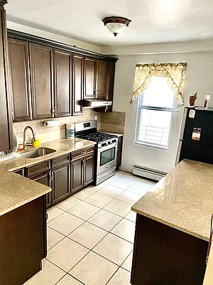 Rented by Luxury Apartments LIC | media 2