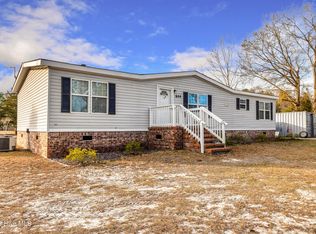 644 Woodpecker Parkway, Rocky Point, NC 28457
