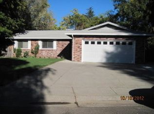 270 Newport Dr, Redding, CA 96001
