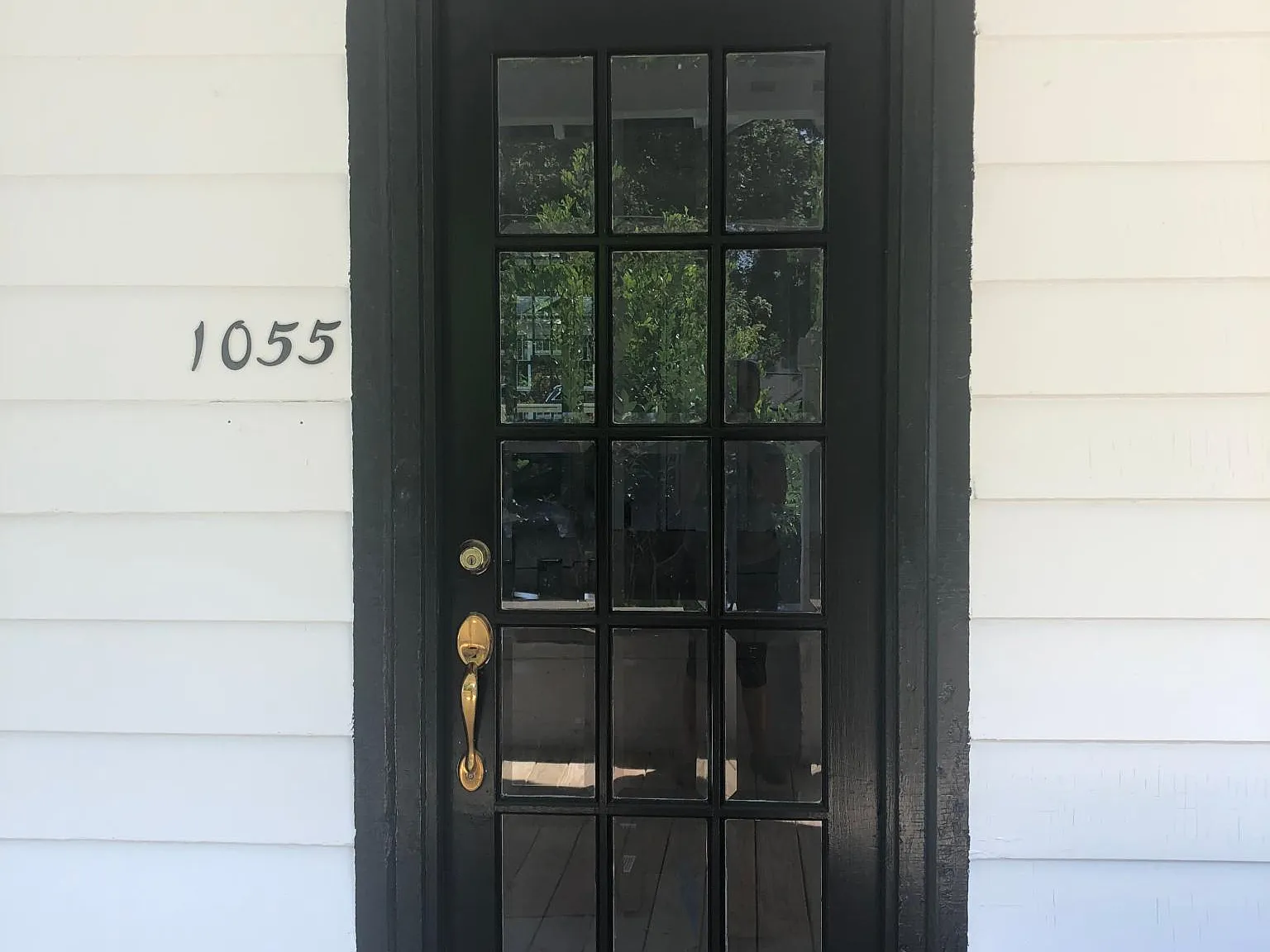 1055 Monroe Dr NE — Photo 2
