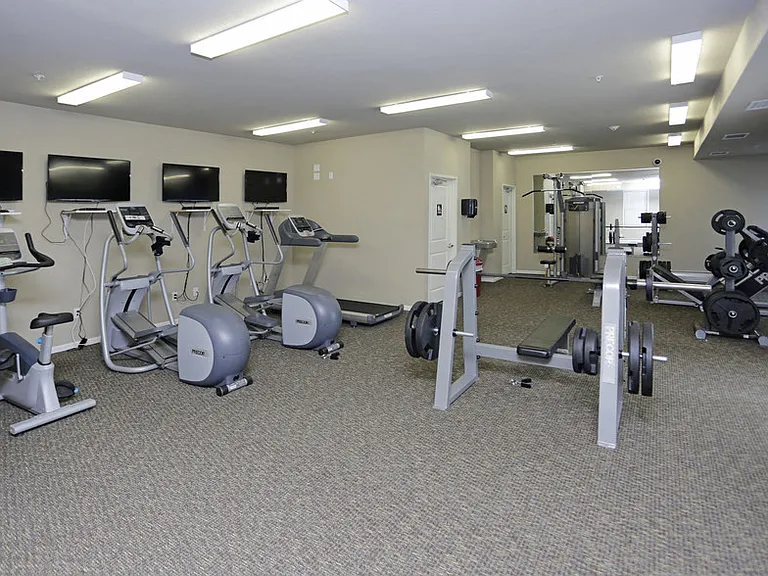 Brookledge Apartments — Photo 5