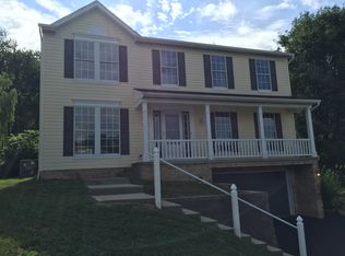 511 Brittany Ct, North Huntingdon, PA 15642