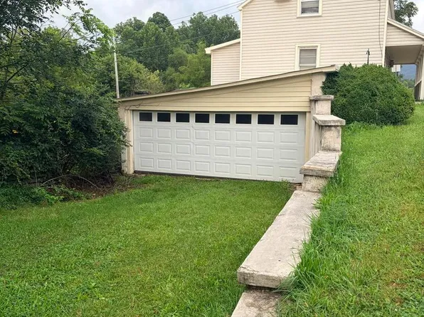 2397 Liberty Valley Rd, Ickesburg, PA 17037