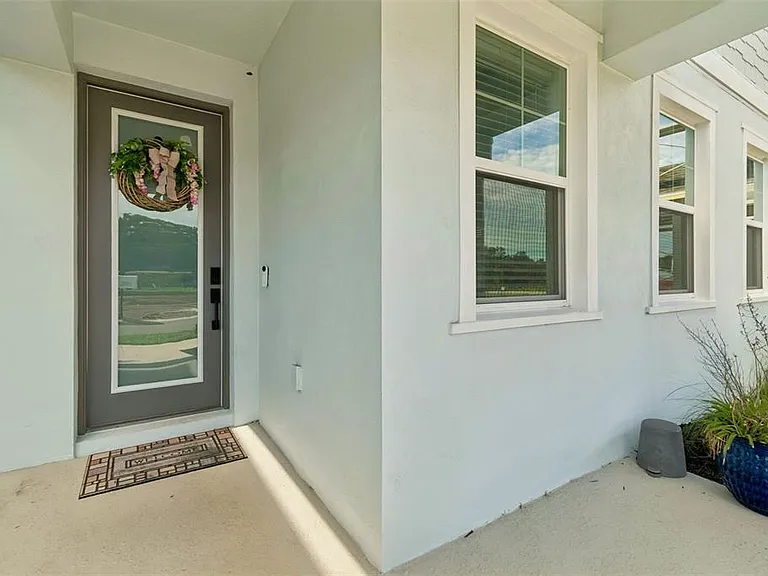 2021 Amelia Bay Pl — Photo 9