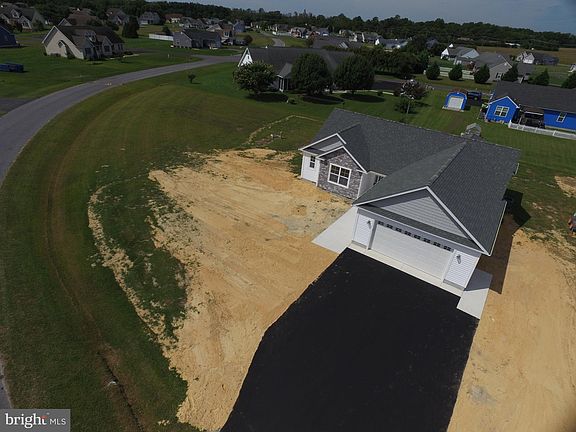 4th image of 108 Highland Dr