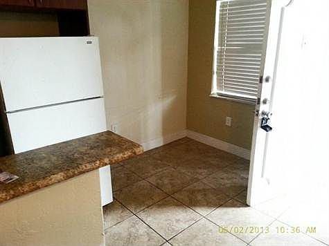 5th image of 1860 Venice Park Dr APT 111