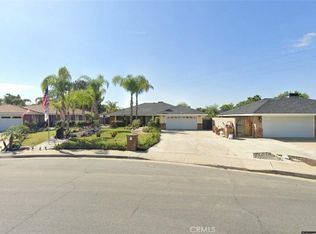 6005 Meadow Glen Way, Bakersfield, CA 93306