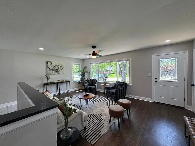405 Cedar St NW — Photo 10