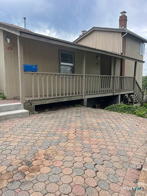 2 bed, 1.5 bath, 967 sqft, $2,300 — Photo 3