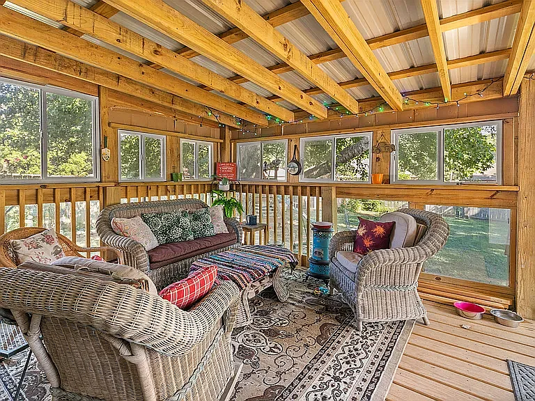 3957 W Wayland St — Photo 18