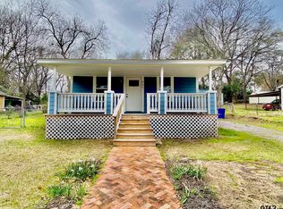 807 Monroe St, Crockett, TX 75835
