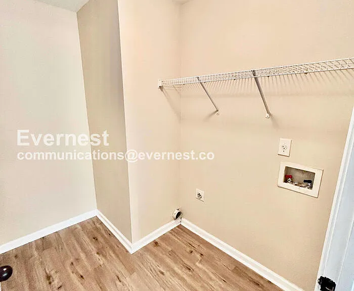 5867 Pine Rd — Photo 22