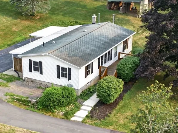 872 Brownsville Rd, Victor, NY 14564