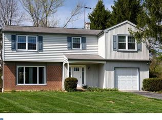 5 Buckingham Dr, Downingtown, PA 19335
